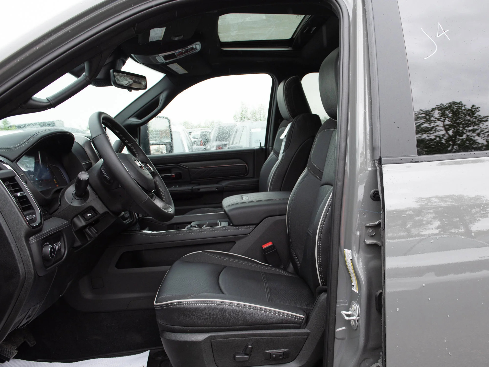New 2026 Grey RAM Limited* image 25