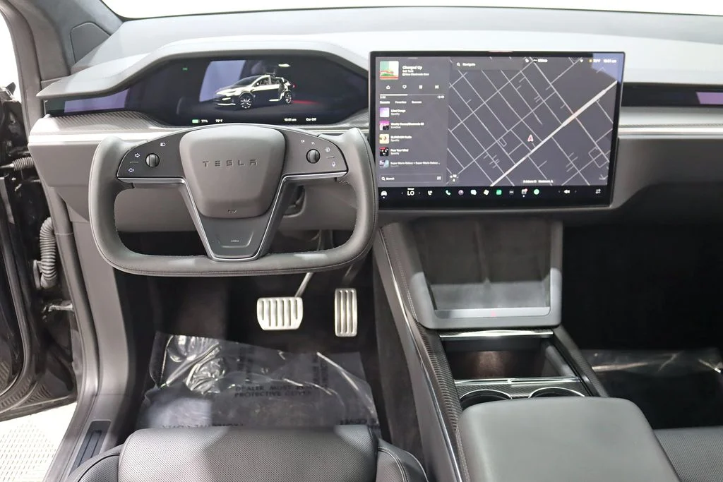2022 Tesla Model X Plaid