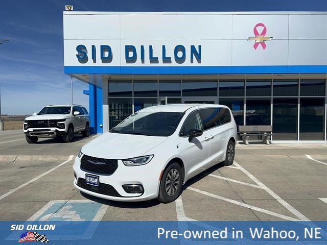 2024 Chrysler Pacifica PHEV Select