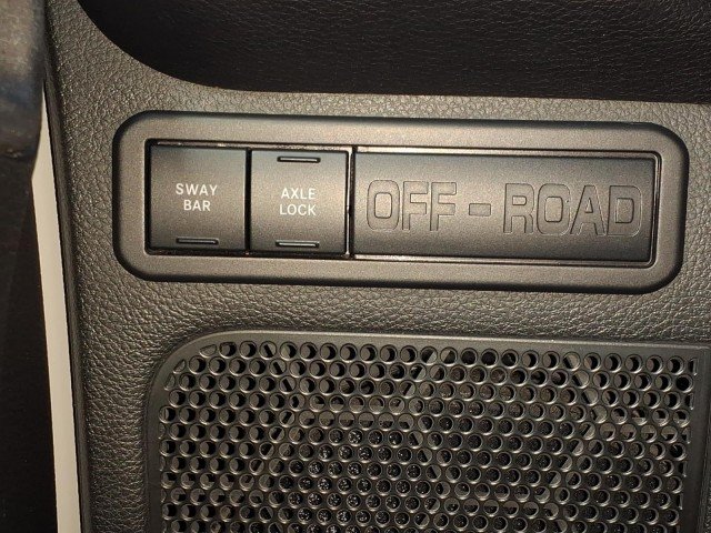 Used 2016 White Jeep Rubicon image 25
