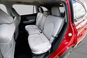 Used 2022 Ruby Flare Pearl Toyota LE image 15