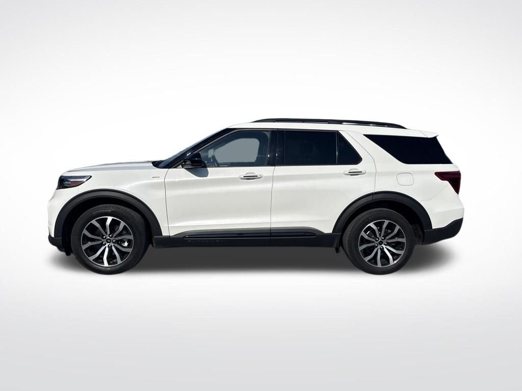 Used 2023 White Ford ST-Line image 2