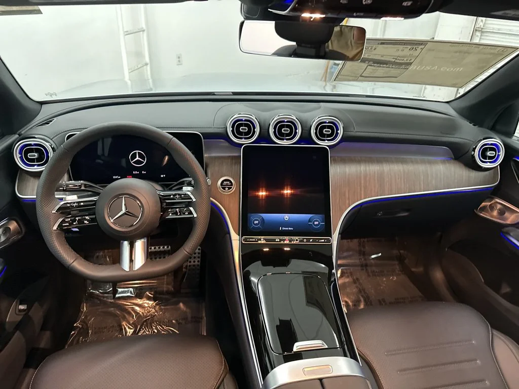 Used 2026 Silver Mercedes-Benz GLC 300 Coupe image 20