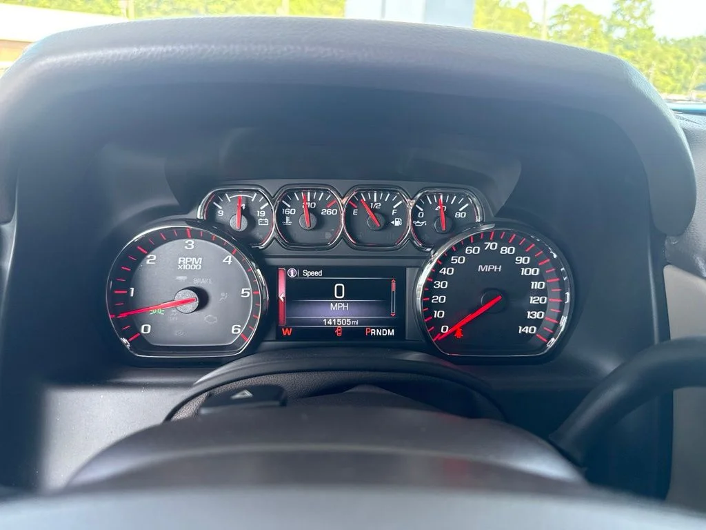 Used 2016 White GMC SLT image 22