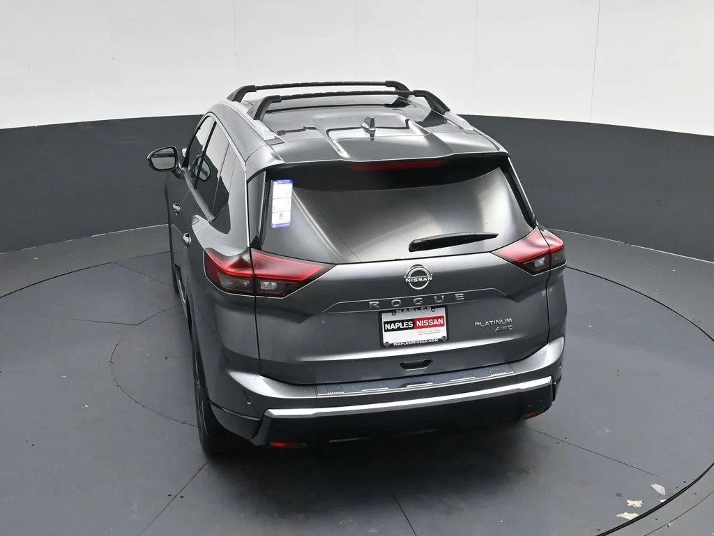 New 2026 Gray Nissan Platinum image 43