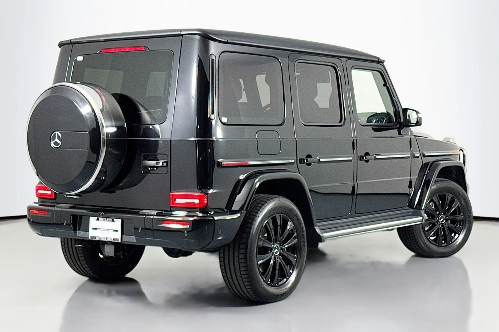Certified Used 2025 Obsidian Black Metallic Mercedes-Benz G 550 image 12