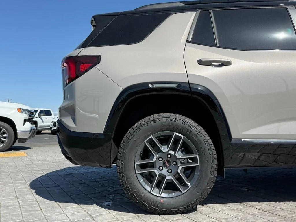 New 2026 Riverstone Metallic GMC AT4 image 10