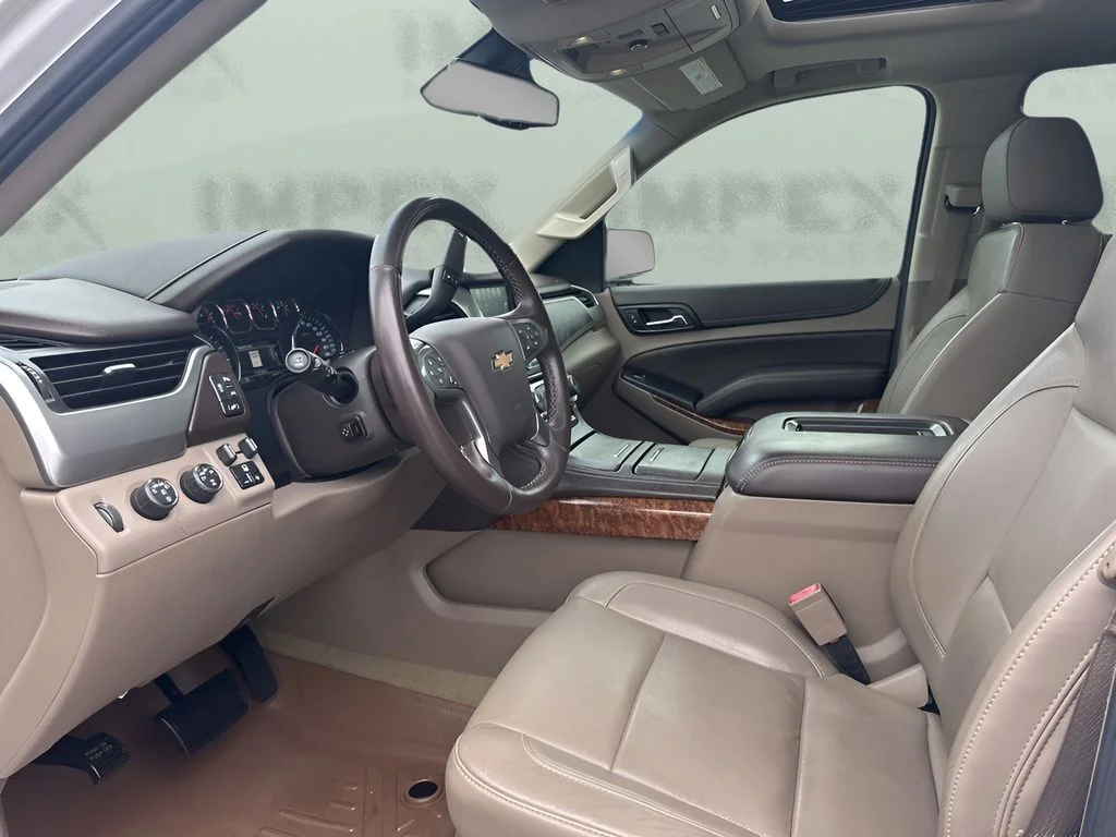 Used 2016 Beige Chevrolet LTZ image 9