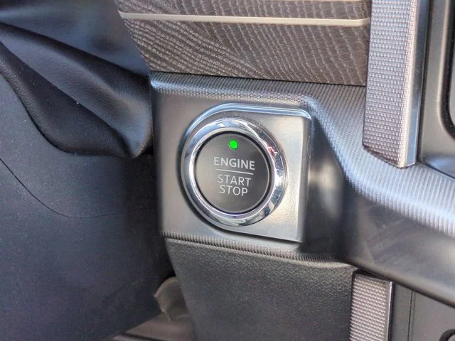 Used 2023 Black Ford Platinum image 27