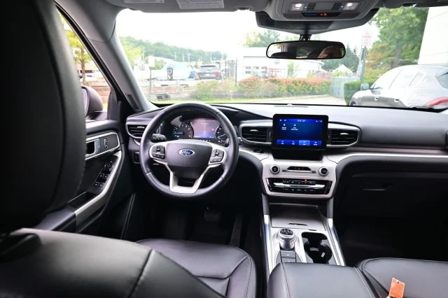2023 Ford Explorer XLT - Photo 26