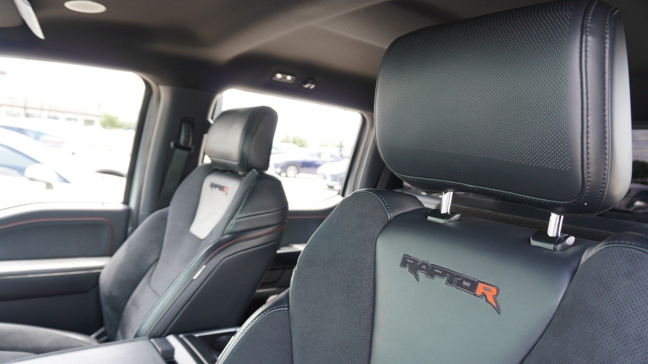 Used 2023 White Ford Raptor image 25