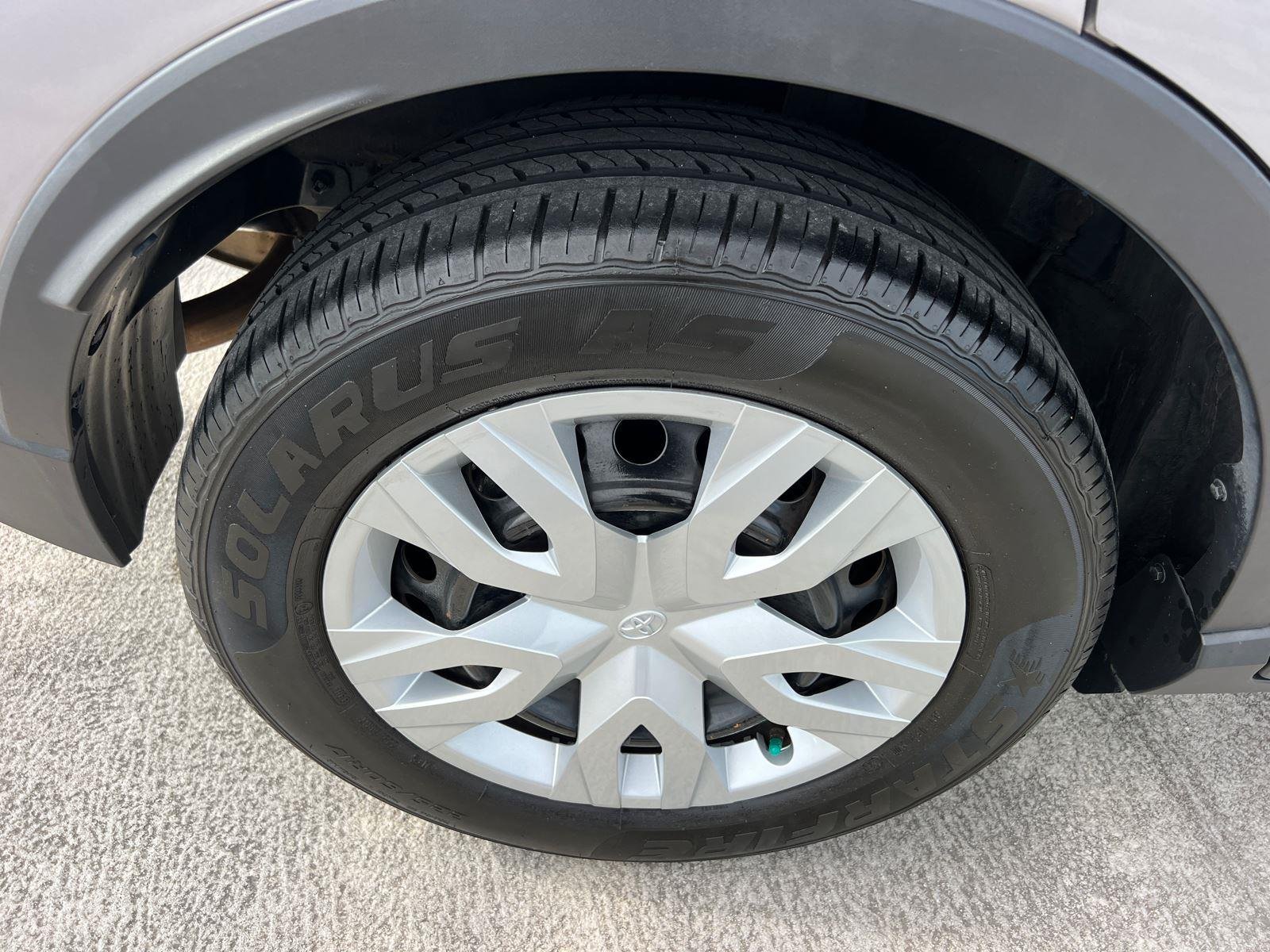 Used 2019 Silver Knockout Metallic Toyota LE image 17