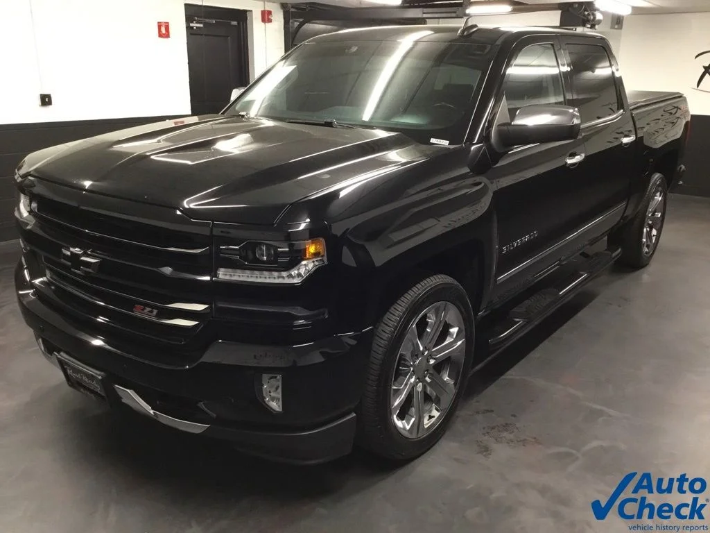 Used 2018 Black Chevrolet LTZ image 6