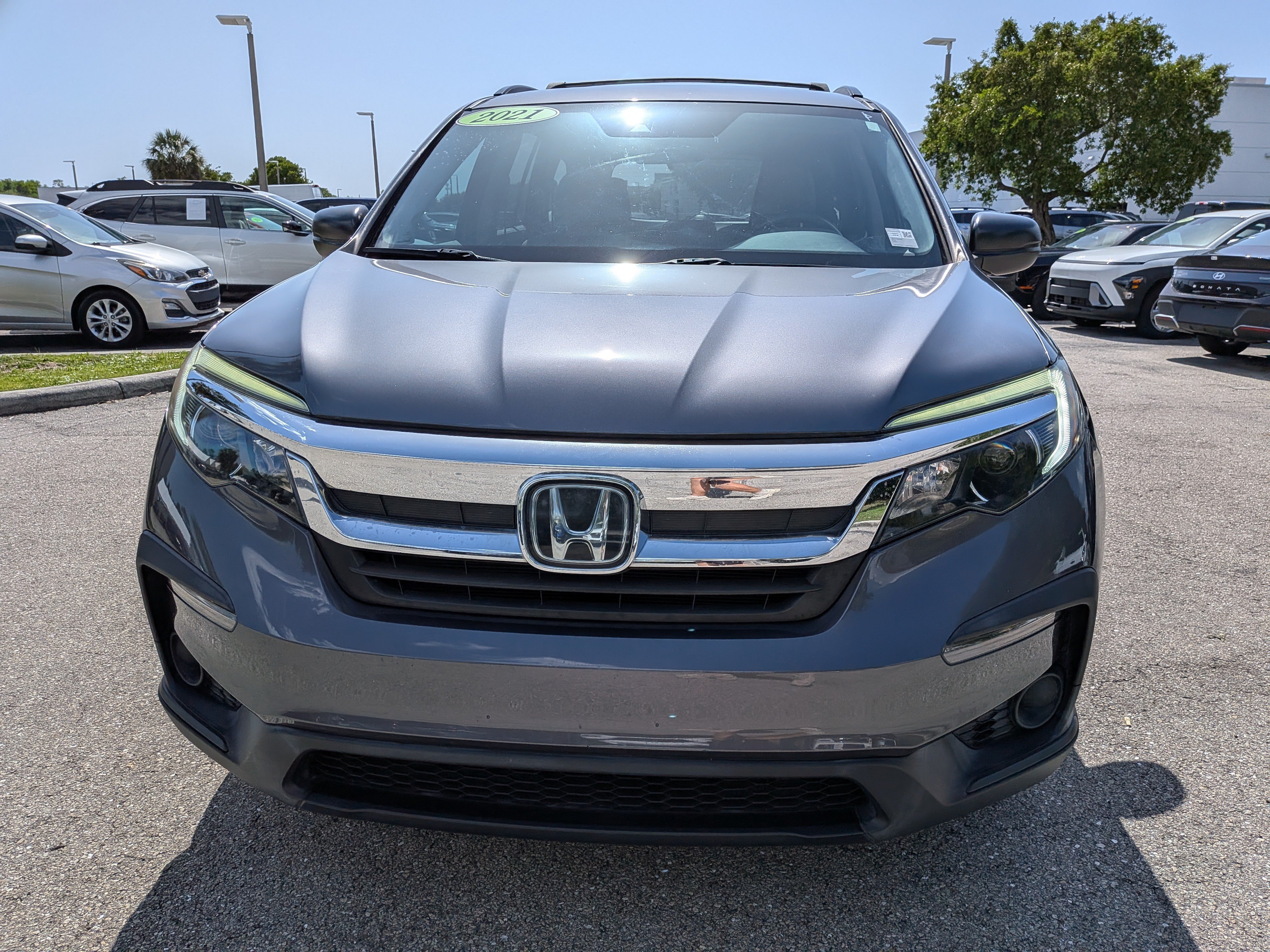 Used 2021 Modern Steel Metallic Honda LX image 10