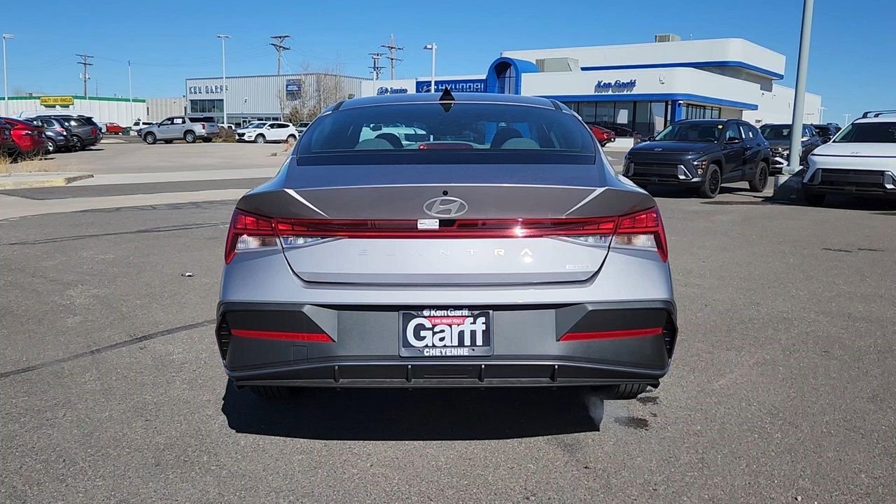 New 2026 Fluid Metal Hyundai Blue image 19