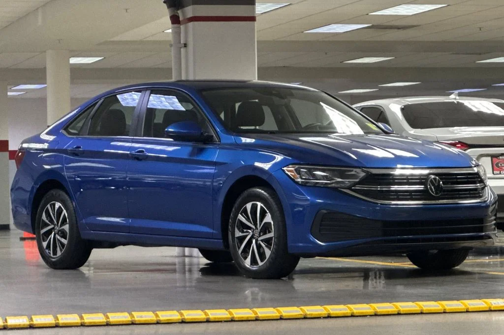 Used 2024 Volkswagen Jetta S with VIN 3VW5M7BU7RM063767 for sale in Daly City, CA