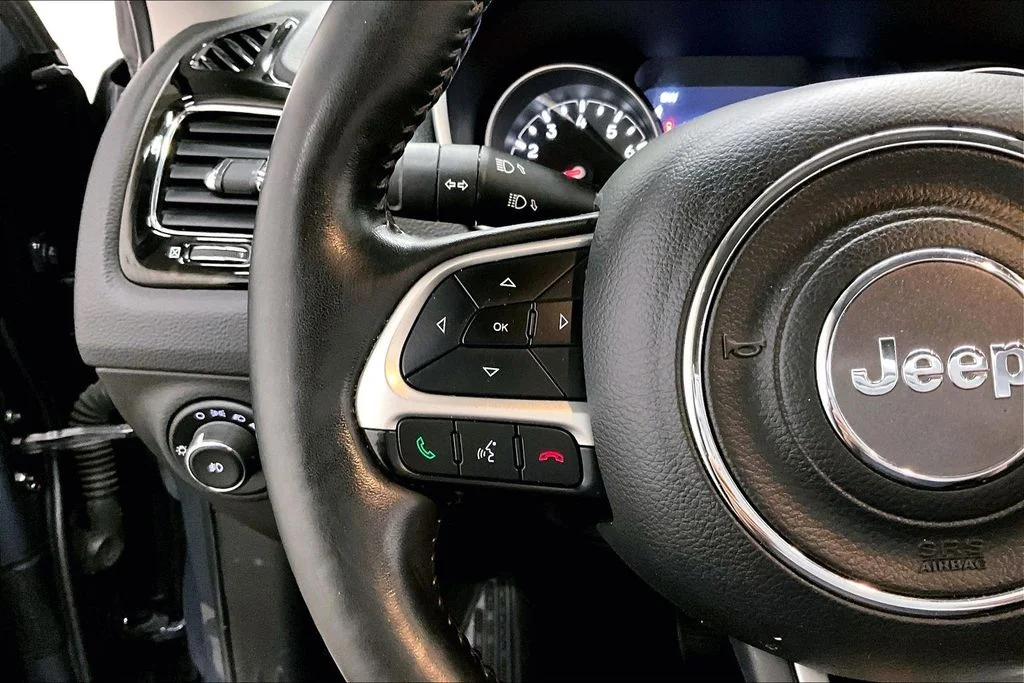 Used 2018 Black Jeep Limited image 11