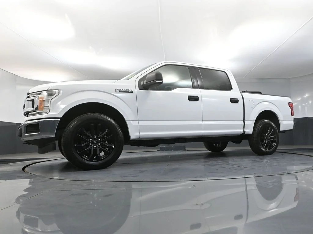 Used 2020 White Ford XLT image 45