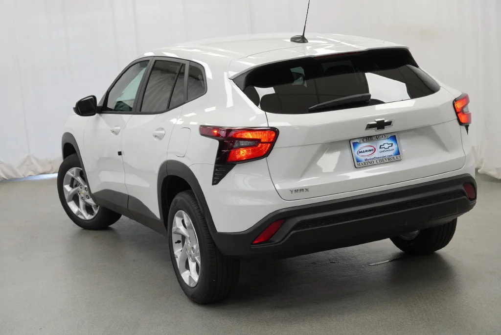 New 2026 Summit White Chevrolet LS image 35