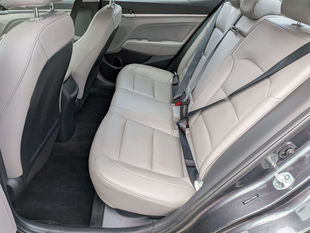 2020 Hyundai Elantra Limited - Photo 22
