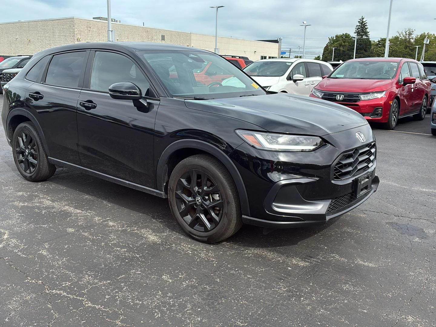 Used 2025 Crystal Black Pearl Honda Sport image 18