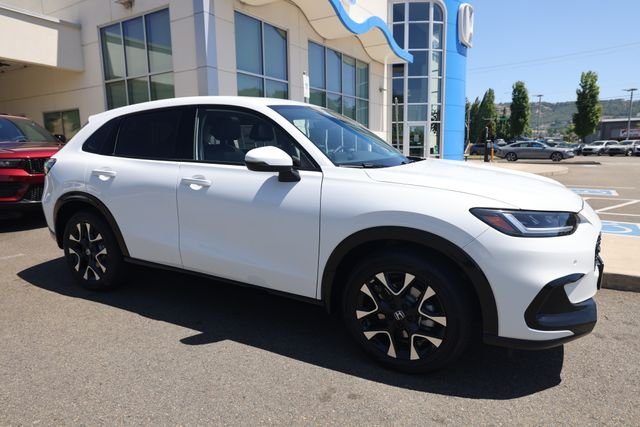 2027 Honda HR-V EX-L AWD's photo
