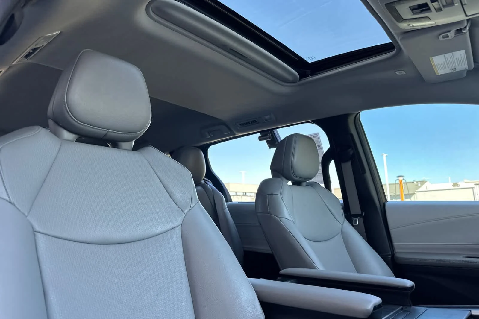 Certified Used 2025 Wind Chill Pearl Toyota XLE image 18