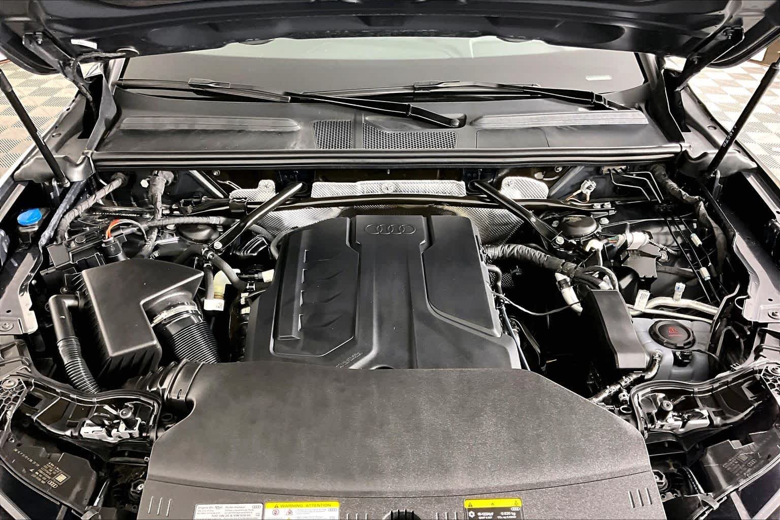 Used 2026 Daytona Gray Pearl Effect Audi Premium image 29