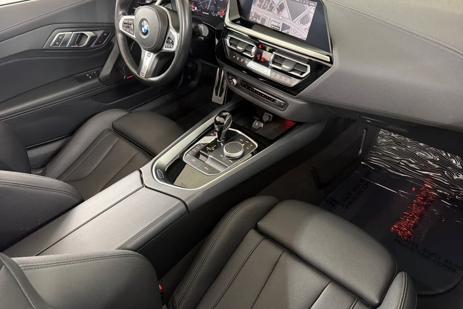 Used 2025 Purple BMW sDrive30i image 17