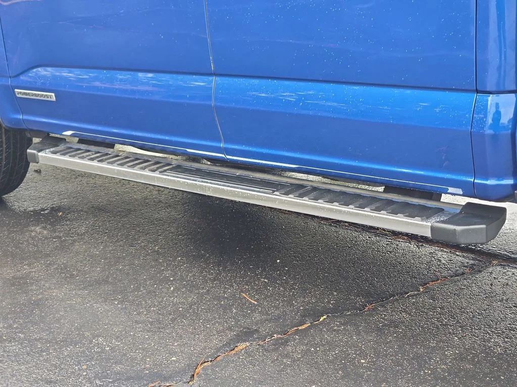 Used 2024 Blue Ford XLT image 46