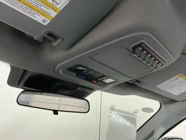 New 2026 Oxford White Ford XL image 20