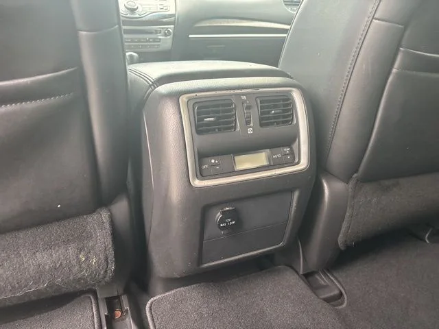 Used 2014 Gray INFINITI Base image 32