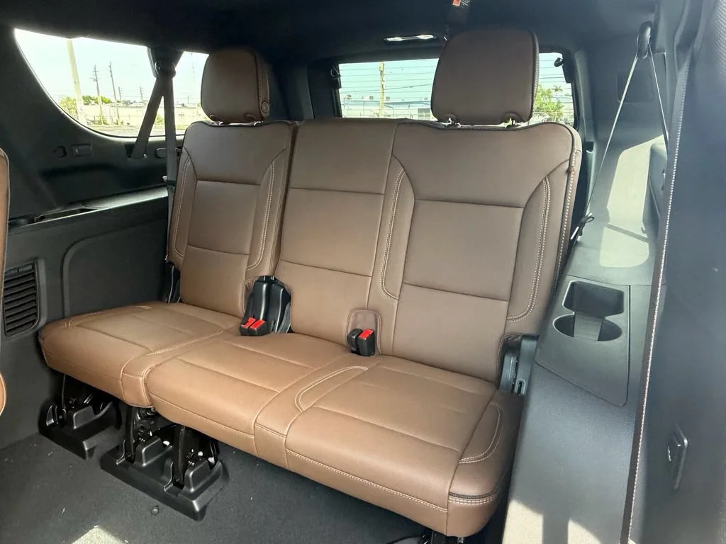 2026 Chevrolet Suburban High Country - Photo 11