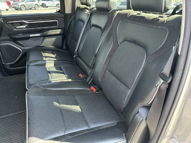 Used 2022 Silver Ram Laramie image 33