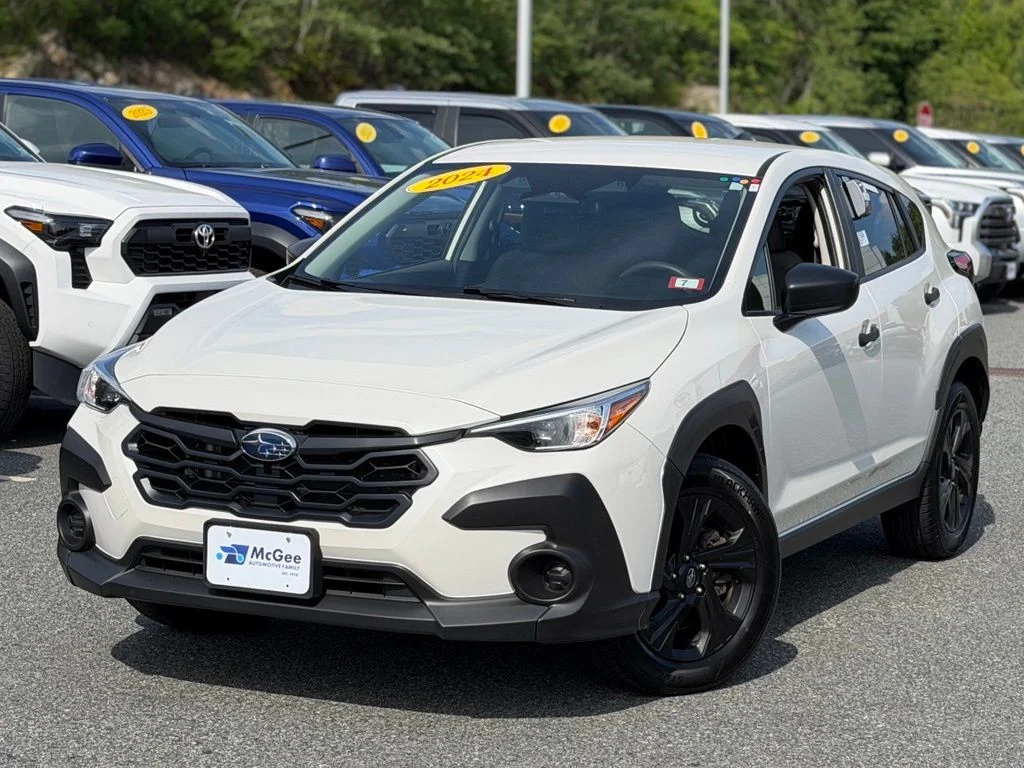 Used 2024 White Subaru Base image 1