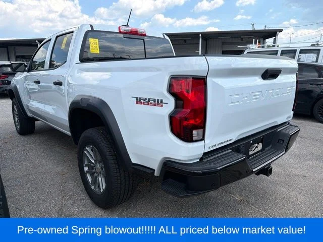 Used 2025 White Chevrolet Trail Boss image 6