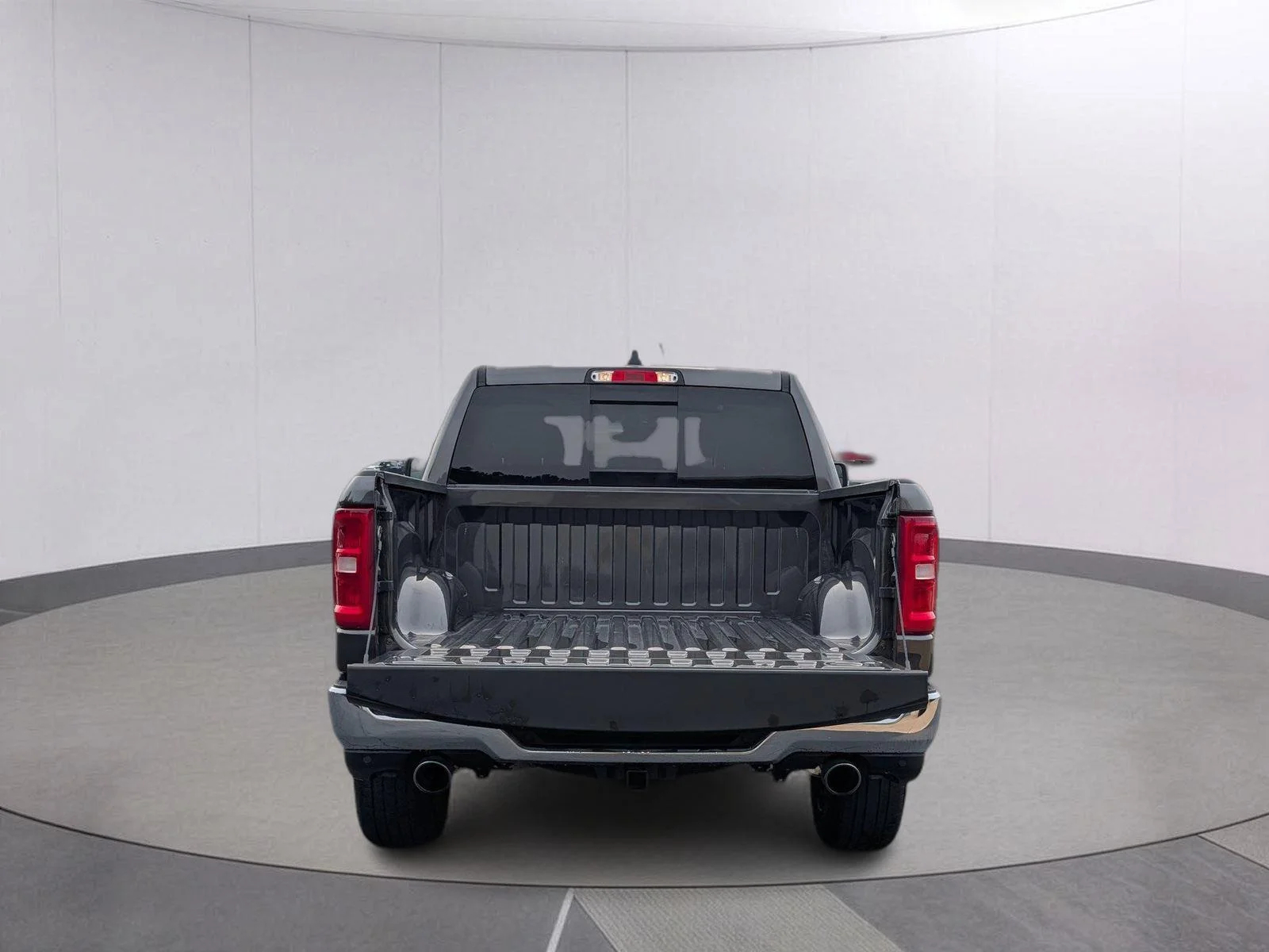 Used 2026 Granite Crystal Metallic Clearcoat Ram Laramie image 5