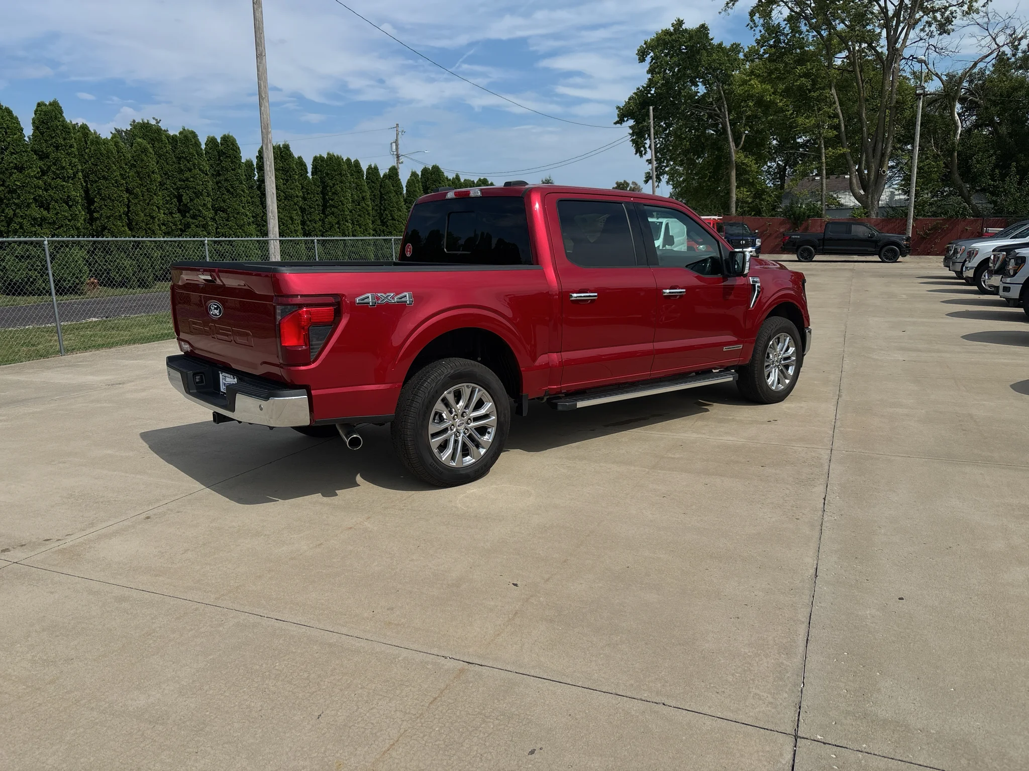 Used 2024 Rapid Red Metallic Tinted Clearcoat Ford XLT image 3