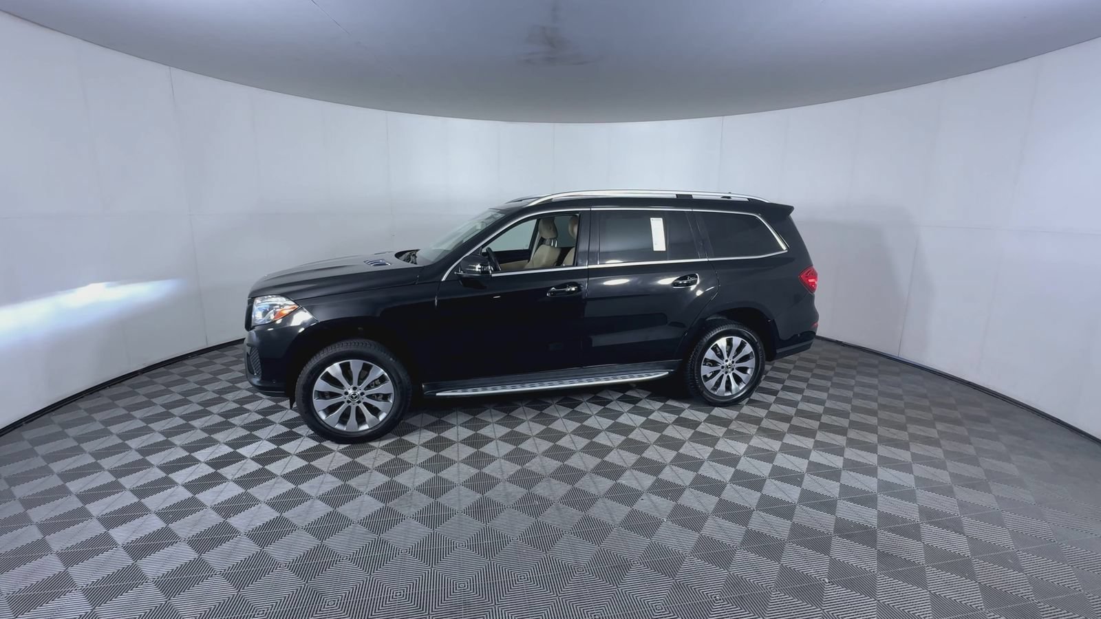 Used 2019 Black Mercedes-Benz GLS 450 image 4