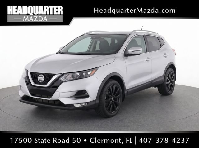 2022 Nissan Rogue Sport SV
