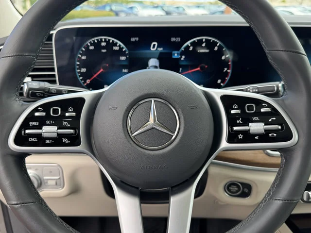 Used 2020 Mojave Silver Metallic Mercedes-Benz GLE 350 image 23