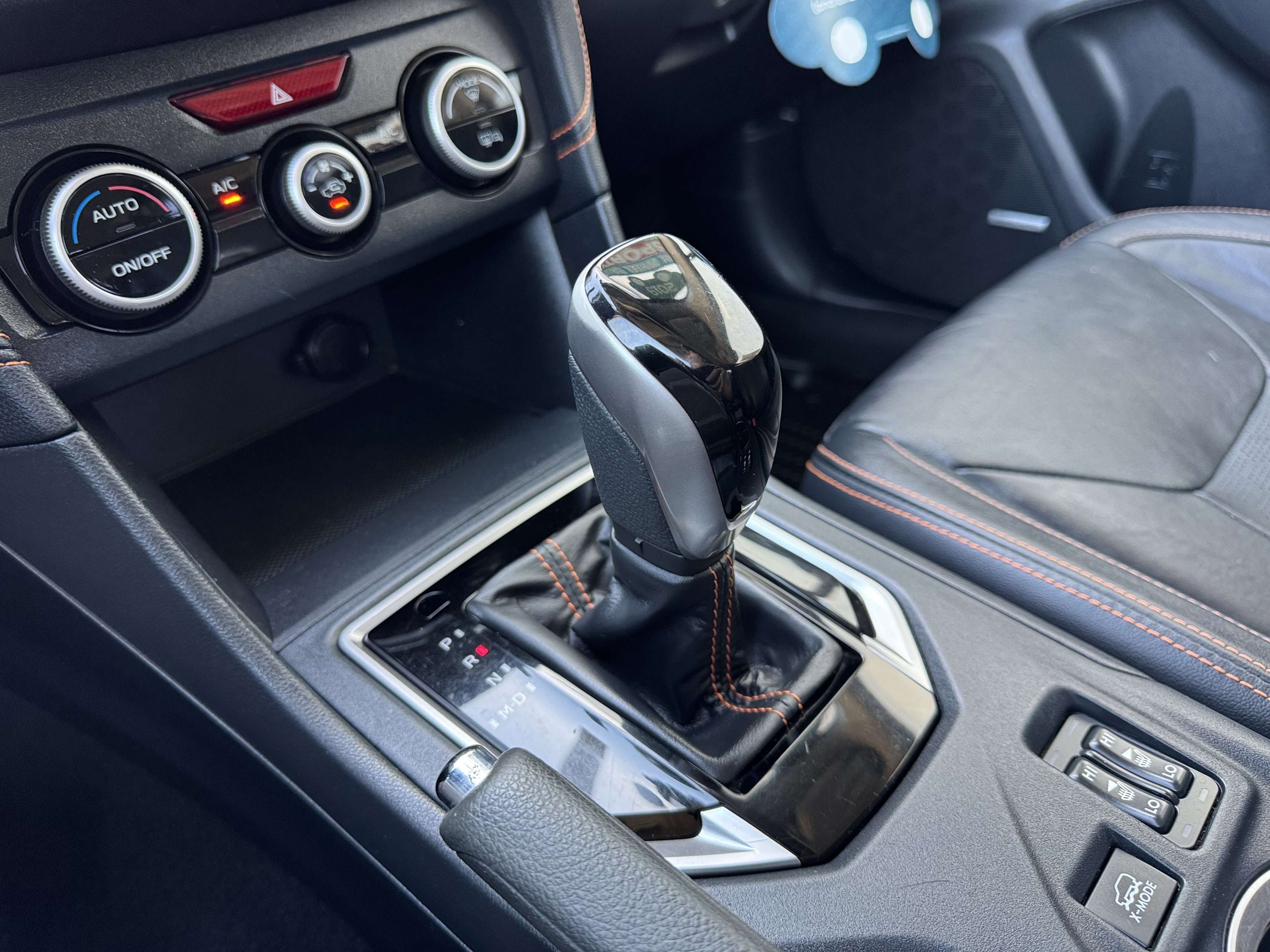 Used 2019 Gray Subaru 2.0i Limited image 31