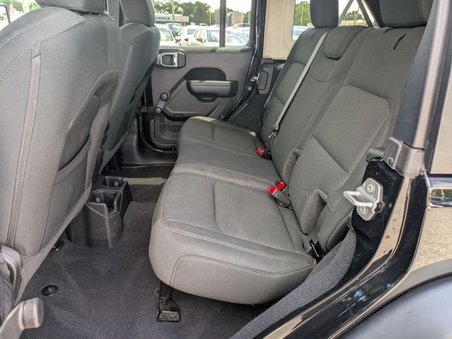 Used 2022 Black Jeep Unlimited Willys image 17