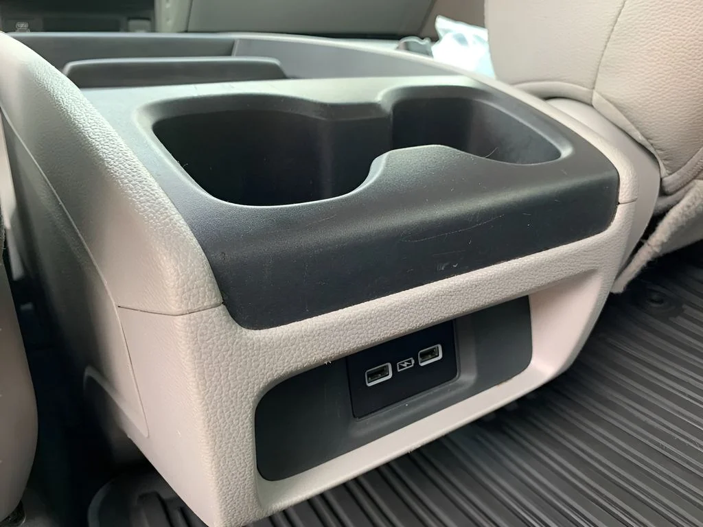 Used 2022 Silver Honda EX-L image 15