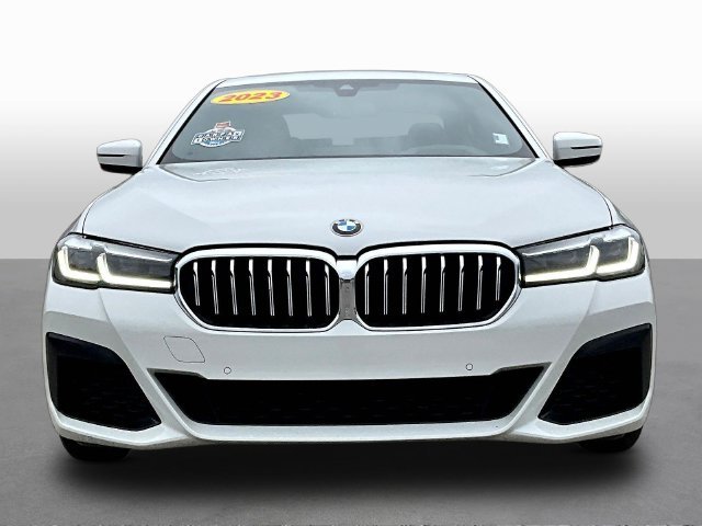 Used 2023 White BMW 540i image 2