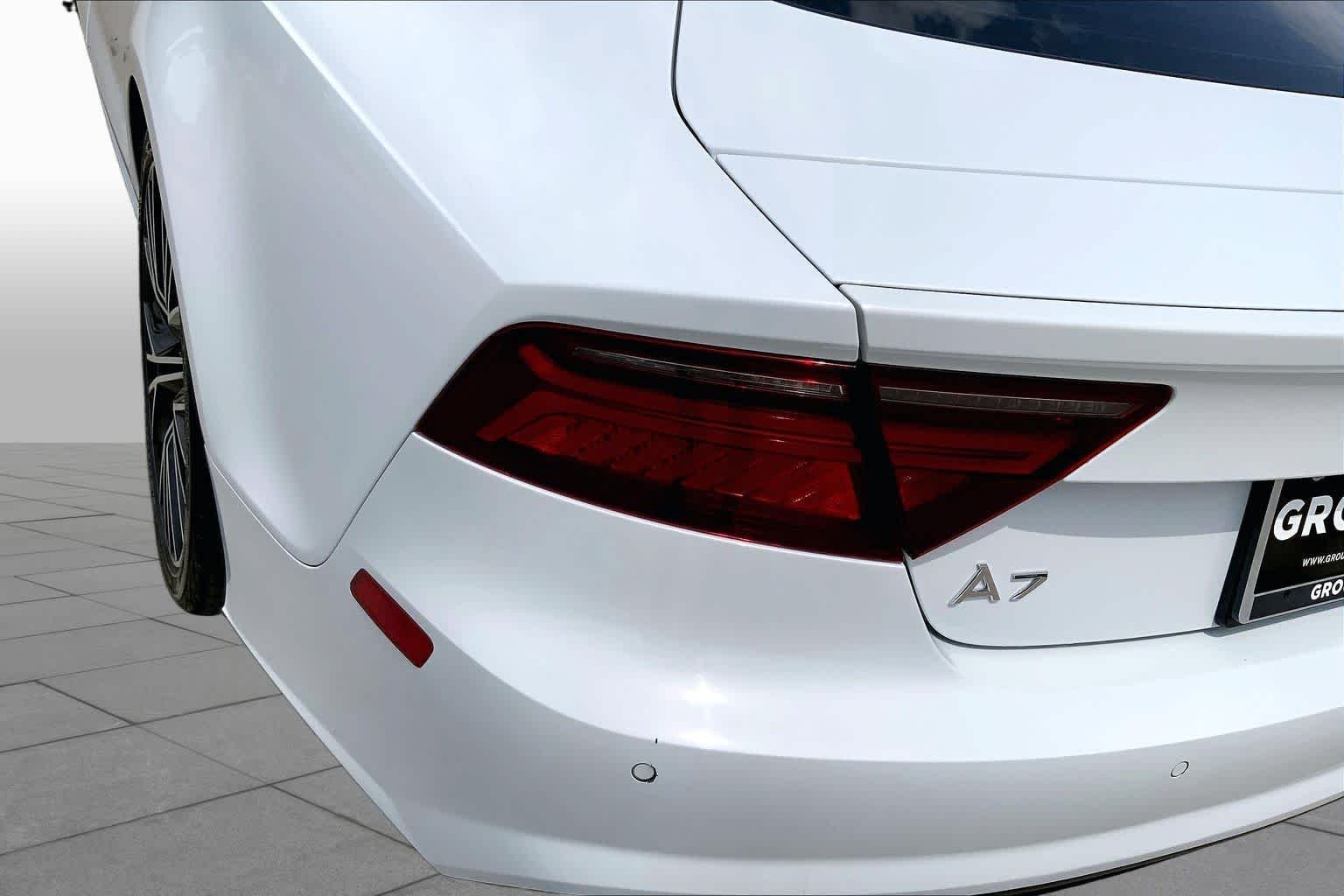 Used 2018 Glacier White Metallic Audi Premium Plus image 27