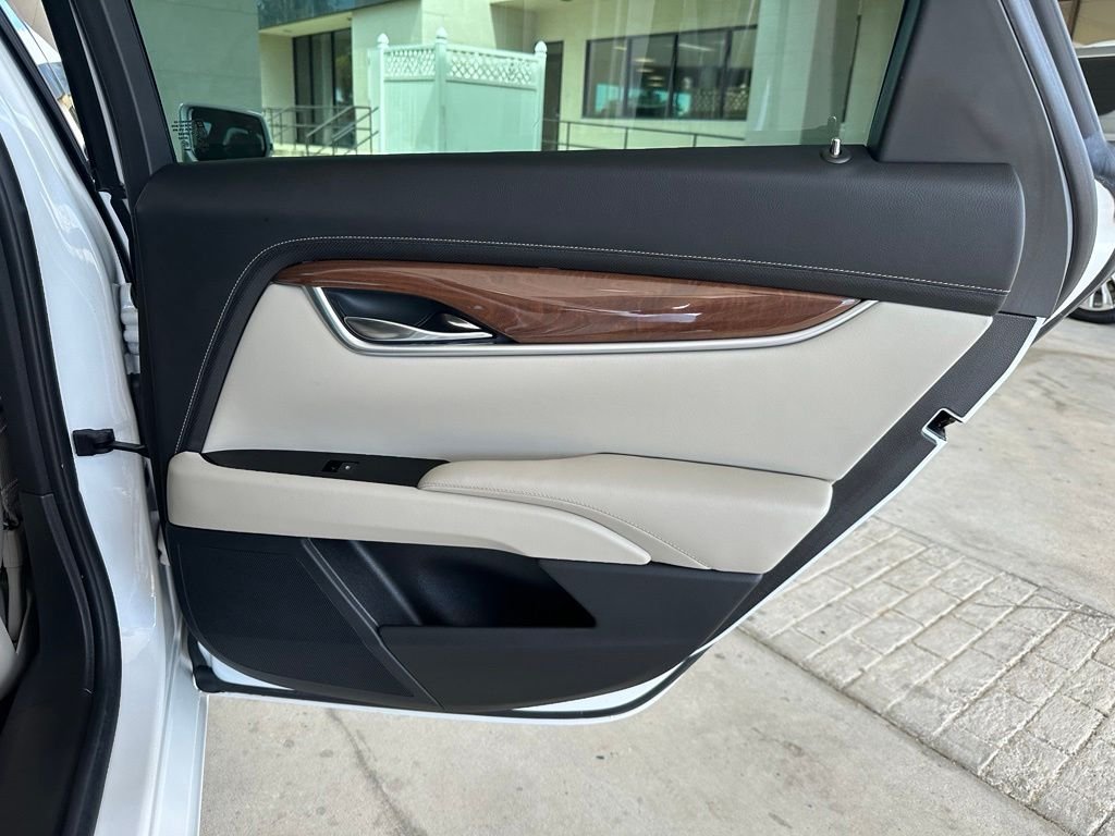Used 2019 White Cadillac Luxury image 32