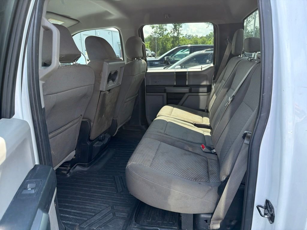 Used 2017 Oxford White Ford XLT image 8