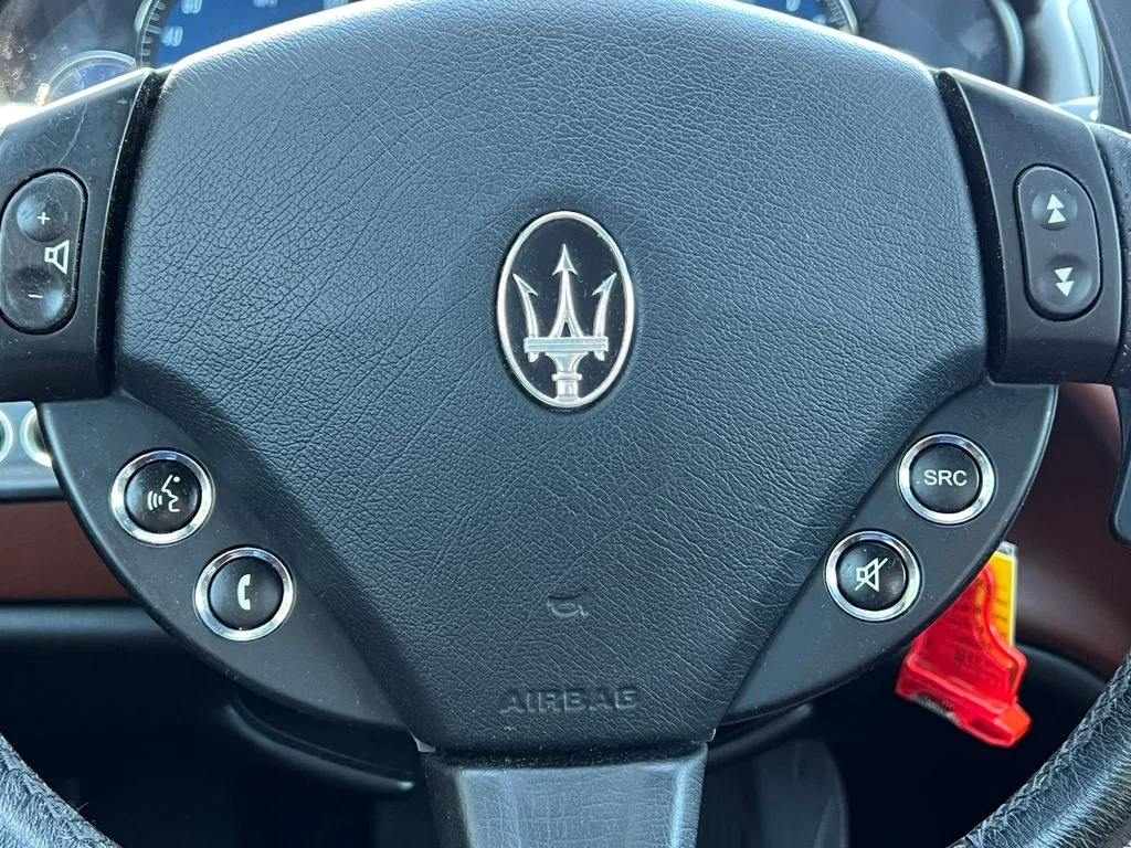 Used 2014  Maserati Base image 10