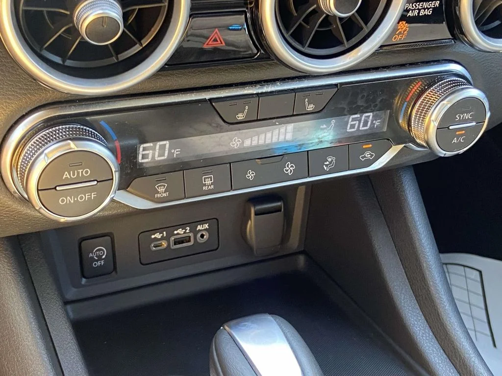 2025 Nissan Sentra SR - Photo 24